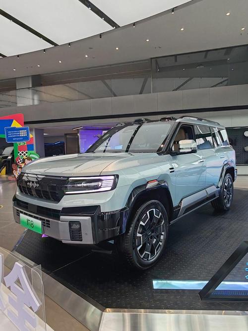 深圳319比亚迪方程豹硬派越野的爆款，英菲尼迪35周年与你共成长